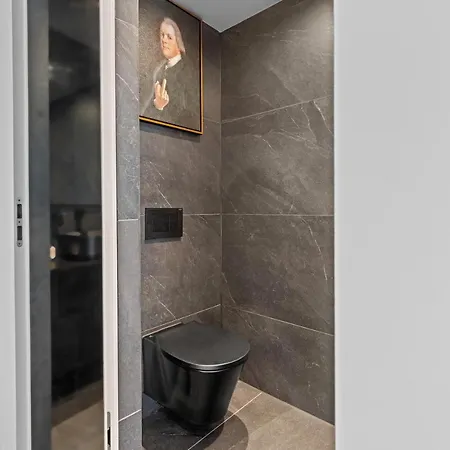 Innenstadt- Parken- Naehe Rathaus Appartement